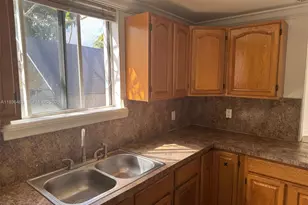 1738 SW 17th St, Miami, FL 33145 - Photo 9