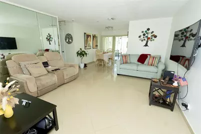 4518 NW 45th Ct, Tamarac, FL 33319 - Photo 13