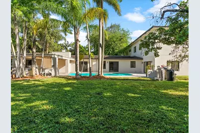 8501 SW 68th St Rd, Miami, FL 33143 - Photo 1