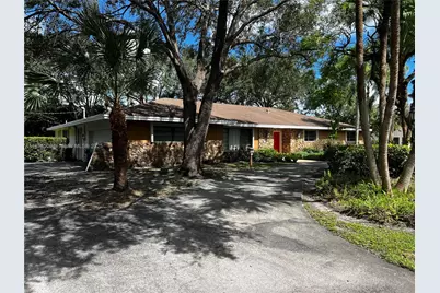 7751 SW 131st St, Pinecrest, FL 33156 - Photo 3