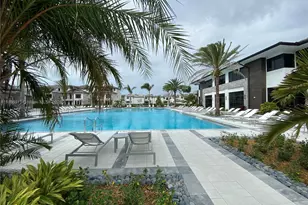 8381 NW 43rd St, Doral, FL 33166 - Photo 35