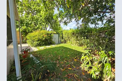 18441 NE 20th Pl, North Miami Beach, FL 33179 - Photo 5