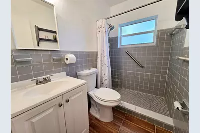 18441 NE 20th Pl, North Miami Beach, FL 33179 - Photo 19
