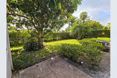 18441 NE 20th Pl, North Miami Beach, FL 33179 - Photo 3