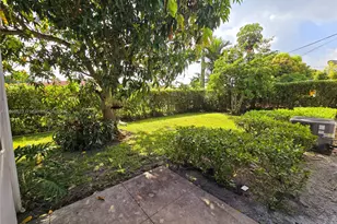 18441 NE 20th Pl, North Miami Beach, FL 33179 - Photo 3