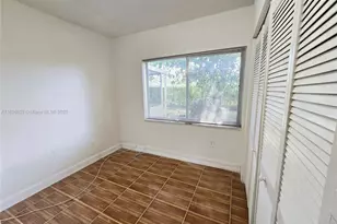 18441 NE 20th Pl, North Miami Beach, FL 33179 - Photo 17