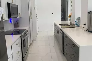 2751 S Ocean Dr, Hollywood, FL 33019 - Photo 3