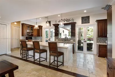 6461 SW 74th St, South Miami, FL 33143 - Photo 7