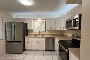 16168 Laurel Dr, Weston, FL 33326 - Photo 3