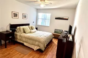 15689 SW 106th Ln, Miami, FL 33196 - Photo 13