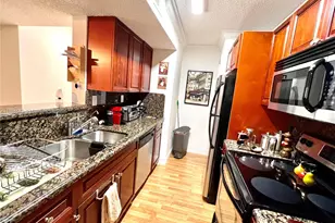 15689 SW 106th Ln, Miami, FL 33196 - Photo 9