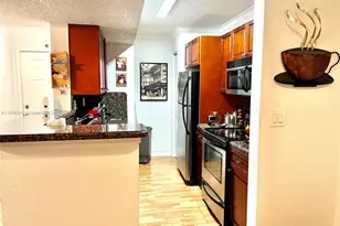 15689 SW 106th Ln, Miami, FL 33196 - Photo 11