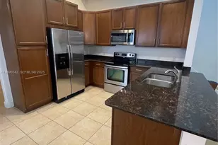8290 NW 39th Ct, Cooper City, FL 33024 - Photo 5