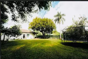 867 NW 4th Ave, Homestead, FL 33030 - Photo 15