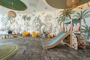 700 NE 24th St, Miami, FL 33137 - Photo 55