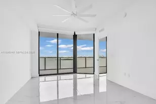 700 NE 24th St, Miami, FL 33137 - Photo 13