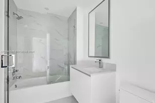 700 NE 24th St, Miami, FL 33137 - Photo 21