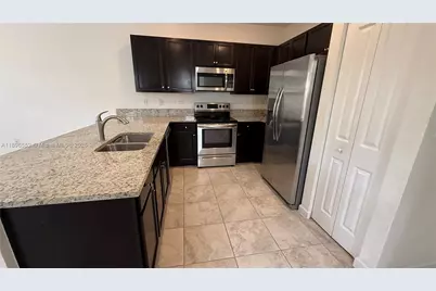 11381 SW 248th Ln, Homestead, FL 33032 - Photo 7