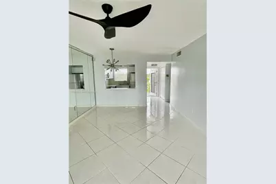 8280 Sunrise Lakes Blvd #307, Sunrise, FL 33322 - Photo 5