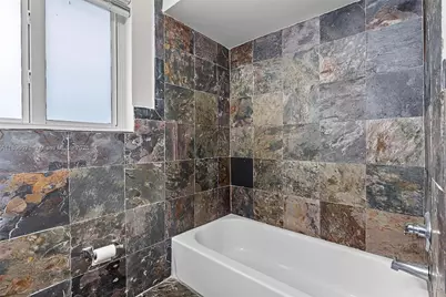 1221 NW 34th Ave #1221, Miami, FL 33125 - Photo 11