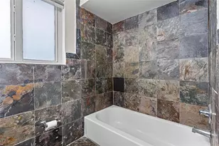 1221 NW 34th Ave, Miami, FL 33125 - Photo 11