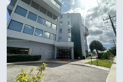 2100 W 76th St #304, Hialeah, FL 33016 - Photo 1