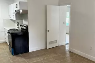 2588 NE 182nd Terrace, North Miami Beach, FL 33160 - Photo 15