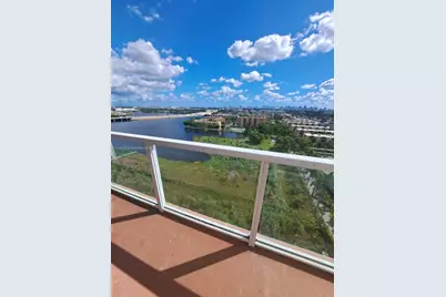 5077 NW 7th St #PH17, Miami, FL 33126 - Photo 1