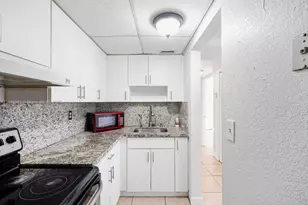 8005 W 6th Ave, Hialeah, FL 33014 - Photo 3