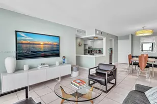 1775 Washington Ave, Miami Beach, FL 33139 - Photo 3