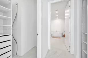 17550 Collins Ave, Sunny Isles Beach, FL 33160 - Photo 15