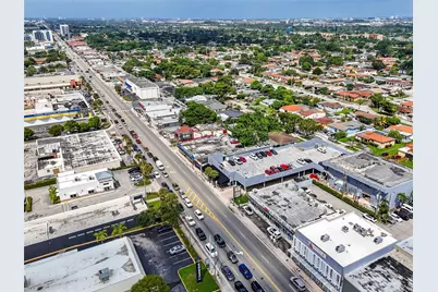 5737 SW 8th St, Miami, FL 33144 - Photo 23