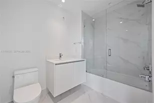 700 NE 24th St, Miami, FL 33137 - Photo 37