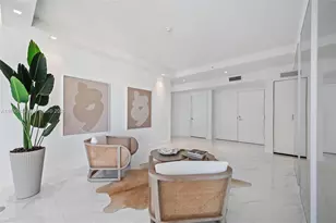 700 NE 24th St, Miami, FL 33137 - Photo 17
