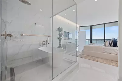 700 NE 24th St #4401, Miami, FL 33137 - Photo 15