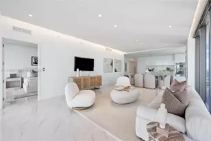 700 NE 24th St, Miami, FL 33137 - Photo 11