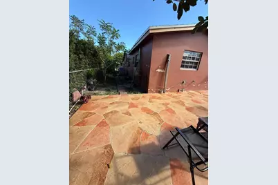 6922 SW 18th Ct, North Lauderdale, FL 33068 - Photo 5