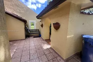 3730 NW Alcantara Ave, Doral, FL 33178 - Photo 5