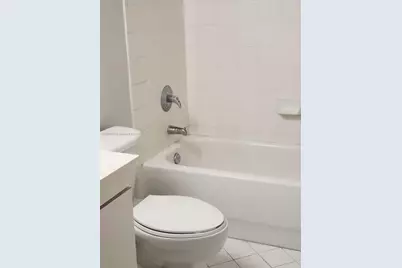 2921 SE 13th Rd #205-39, Homestead, FL 33035 - Photo 17