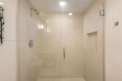 6899 Collins Ave #1003, Miami Beach, FL 33141 - Photo 31
