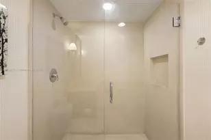 6899 Collins Ave, Miami Beach, FL 33141 - Photo 31