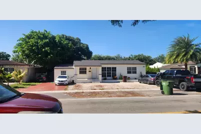 165 W 60th St, Hialeah, FL 33012 - Photo 1