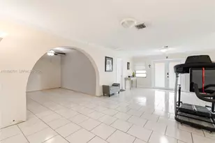 19491 SW 216th St, Miami, FL 33170 - Photo 7