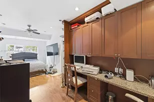 401 SW 28th Rd, Miami, FL 33129 - Photo 43