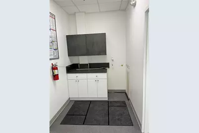 18191 NW 68th Ave, Miami, FL 33015 - Photo 7