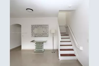 5755 NW 115th Ct #110, Doral, FL 33178 - Photo 15