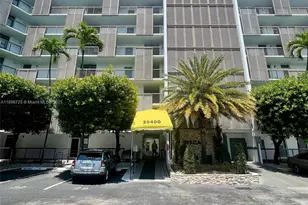 20400 W Country Club Dr, Aventura, FL 33180 - Photo 1
