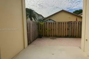 11324 NW 54th Terrace, Doral, FL 33178 - Photo 33