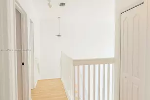 11324 NW 54th Terrace, Doral, FL 33178 - Photo 15