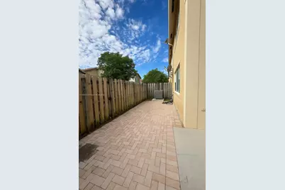 11324 NW 54th Ter #0, Doral, FL 33178 - Photo 35